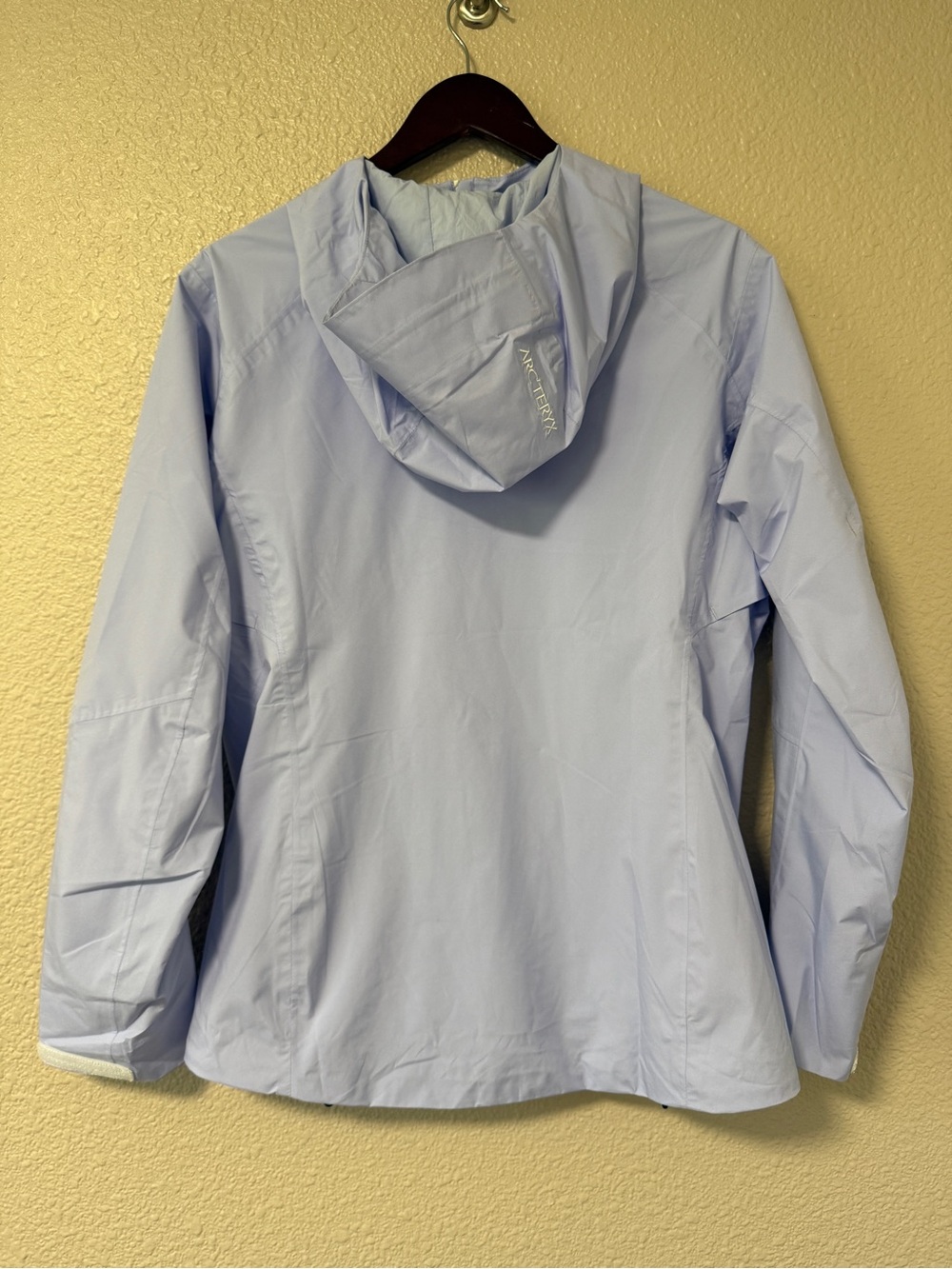 NWT Arc'teryx Kadin Hoody Gore-Tex Infinium Softshell Jacket Blue S Outdoor - Picture 11 of 16